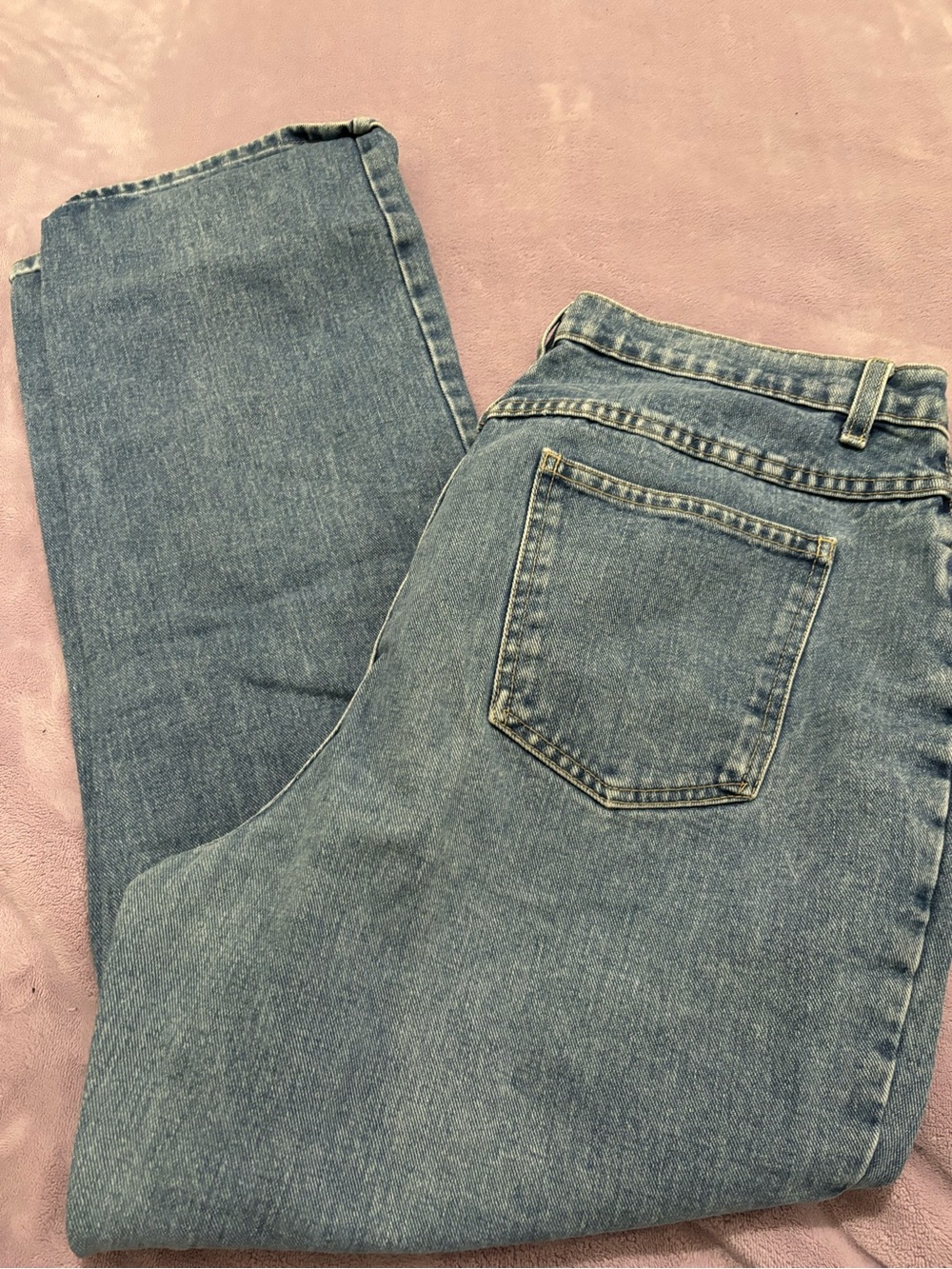 American Eagle Outfitters Women’s Light Blue Straight Jeans